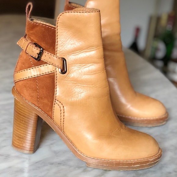 Acne Cypress Con Ankle Boots - Picture 3 of 12